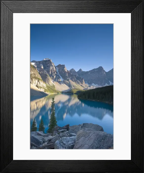 Framed Print : Moraine Lake and Valley of 10 Peaks (Wenkchemna Peaks) at sunrise Framed Print : Moraine Lake and Valley of 10 Peaks (Wenkchemna Peaks) at sunrise