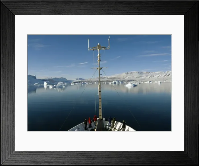 Framed Print : Greenland, Ittoqqortoormiit Framed Print : Greenland, Ittoqqortoormiit