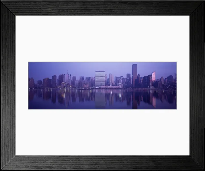 Framed Print : Manhatten, New York City Framed Print : Manhatten, New York City