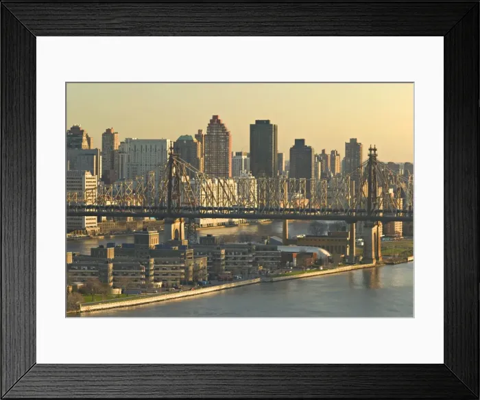 Framed Print : Roosevelt Island & Queensboro Bridge, New York, USA Framed Print : Roosevelt Island & Queensboro Bridge, New York, USA
