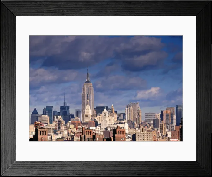 Framed Print : Empire State Building Framed Print : Empire State Building