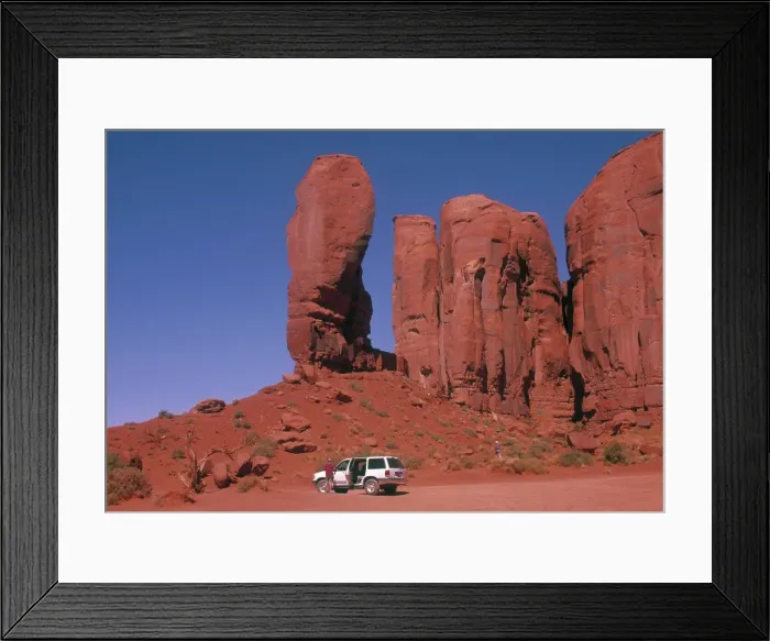 Framed Print : Monument Valley Framed Print : Monument Valley