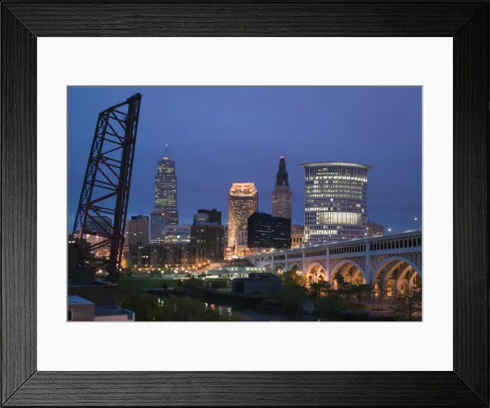 Framed Print : Detroit Avenue Bridge, Cleveland, Ohio, USA Framed Print : Detroit Avenue Bridge, Cleveland, Ohio, USA