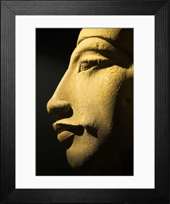 Framed Print : A bust of the 18th dynasty pharoah Akhenaten Framed Print : A bust of the 18th dynasty pharoah Akhenaten