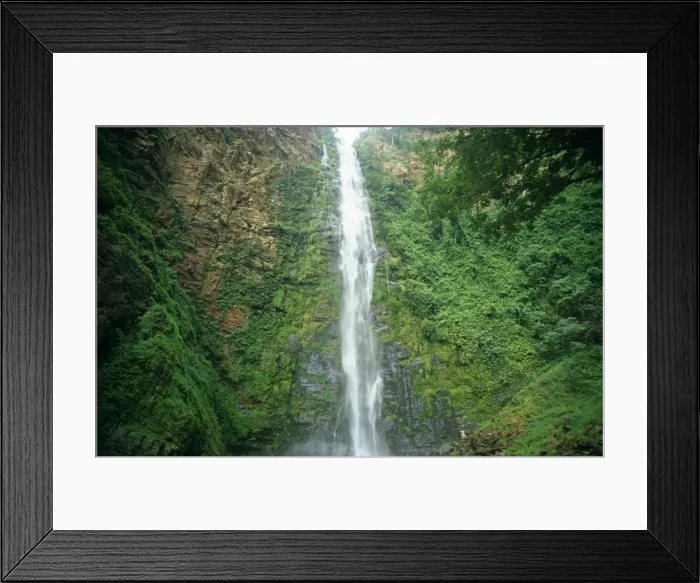 Framed Print : Ghana, Volta region, Agumatsa Framed Print : Ghana, Volta region, Agumatsa