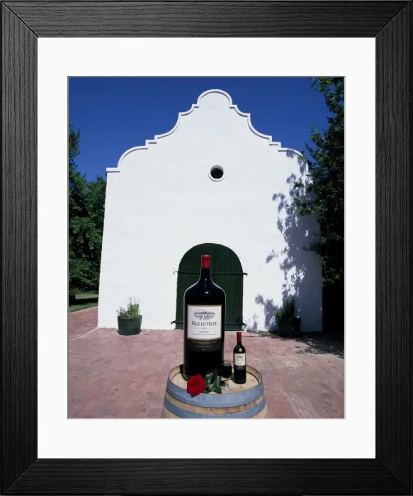 Framed Print : A Sovereign bottle Framed Print : A Sovereign bottle
