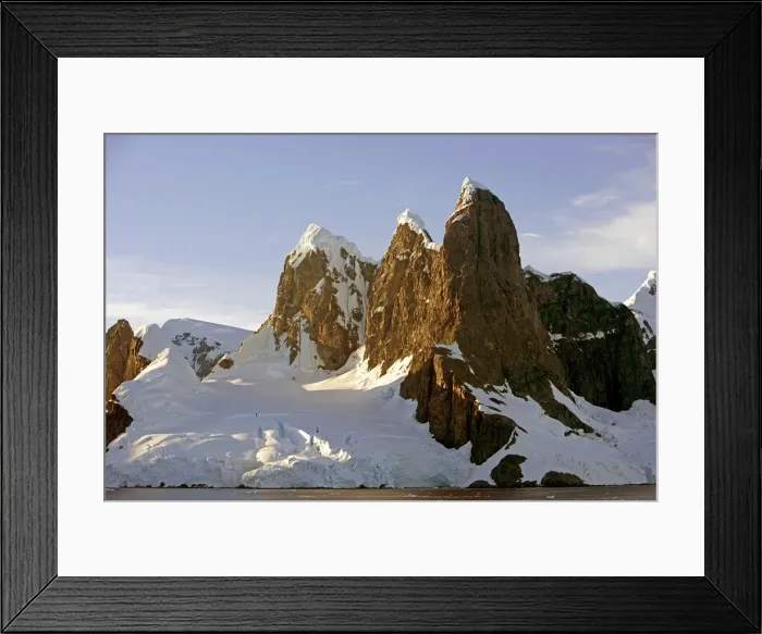 Framed Print : Antarctica, Booth Island, Lemaire Channel Framed Print : Antarctica, Booth Island, Lemaire Channel