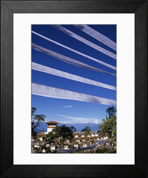 Framed Print : Dochu La (3, 050m / 10, 000ft) Framed Print : Dochu La (3, 050m / 10, 000ft)