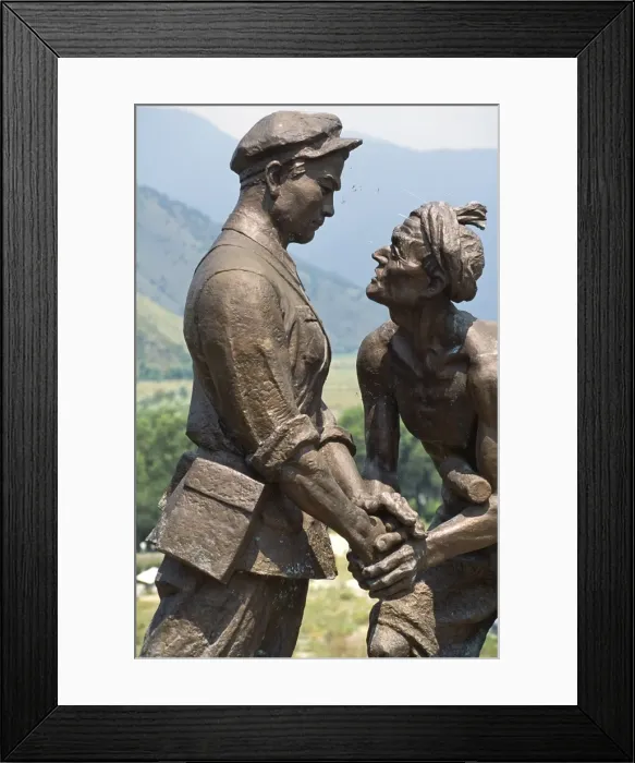 Framed Print : Famed for being the location of the First Yangtse Bend Framed Print : Famed for being the location of the First Yangtse Bend