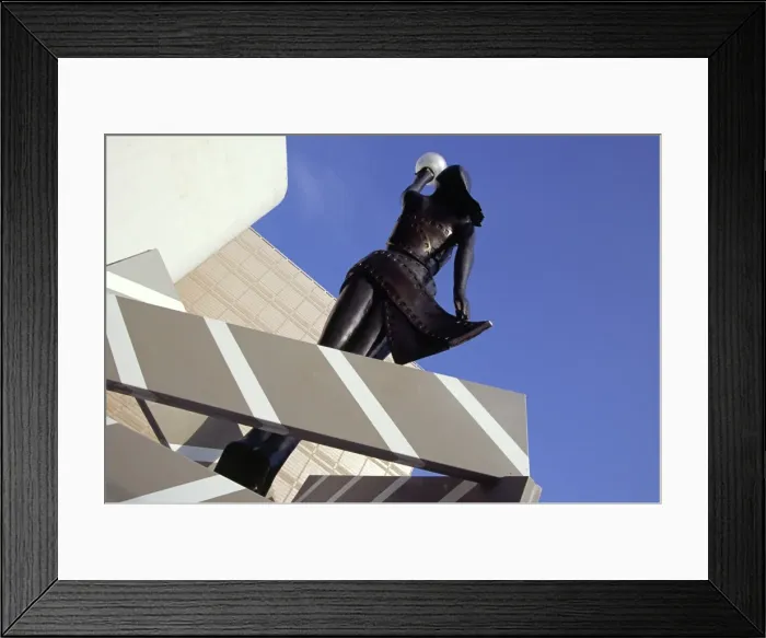 Framed Print : One of the statues on Hong Kongs Avenue of the Stars Framed Print : One of the statues on Hong Kongs Avenue of the Stars