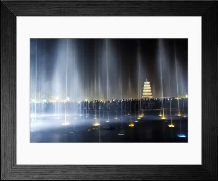 Framed Print : A night time watershow at the Big Goose Pagoda Park Framed Print : A night time watershow at the Big Goose Pagoda Park