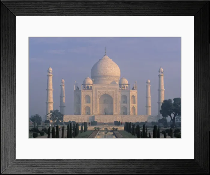 Framed Print : Taj Mahal, Agra Framed Print : Taj Mahal, Agra