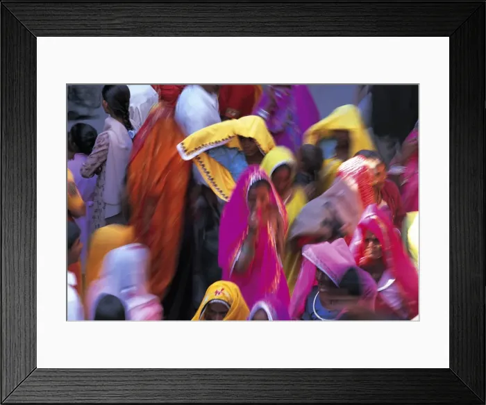 Framed Print : Women wearing Saris, Pushkar, Rajasthan, India Framed Print : Women wearing Saris, Pushkar, Rajasthan, India