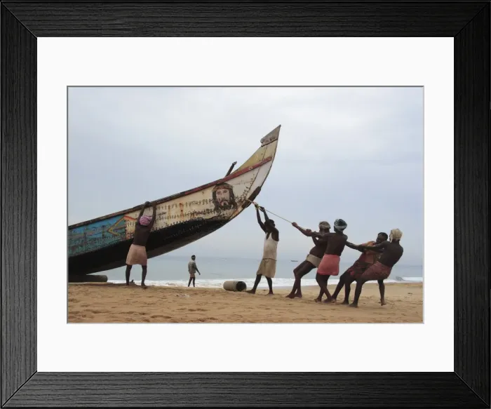 Framed Print : Fishermen, Kerala Framed Print : Fishermen, Kerala