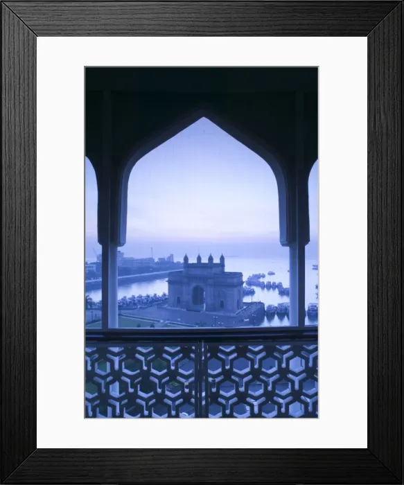 Framed Print : Gateway of India, Mumbai (Bombay), India Framed Print : Gateway of India, Mumbai (Bombay), India