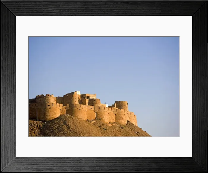 Framed Print : Battlements of the walled city of Jaiselmeer at sunrise Framed Print : Battlements of the walled city of Jaiselmeer at sunrise