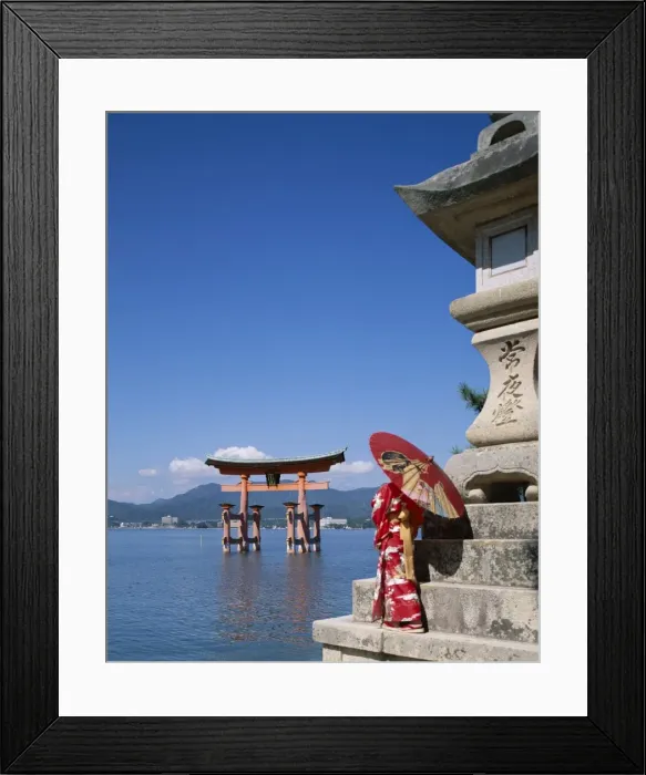 Framed Print : Miyajima Island / Itsukushima Shrine / Torii Gate Framed Print : Miyajima Island / Itsukushima Shrine / Torii Gate