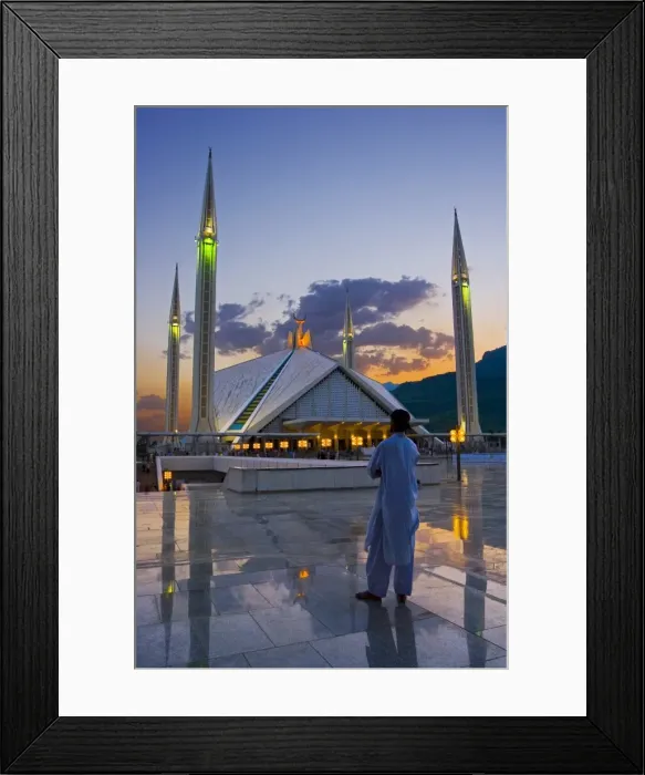 Framed Print : Faisal Mosque, Islamabad, Pakistan Framed Print : Faisal Mosque, Islamabad, Pakistan