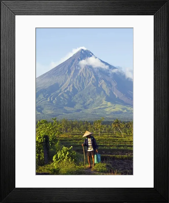 Framed Print : Philippines, Luzon Island, Bicol Province, Mount Mayon (2462m)