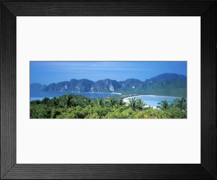 Framed Print : Phi Phi Islands, Thailand Framed Print : Phi Phi Islands, Thailand