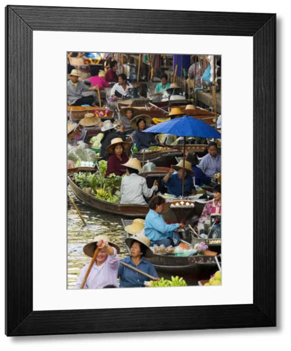 Framed Print : Floating Market, Damnoen Saduak, Thailand Framed Print : Floating Market, Damnoen Saduak, Thailand