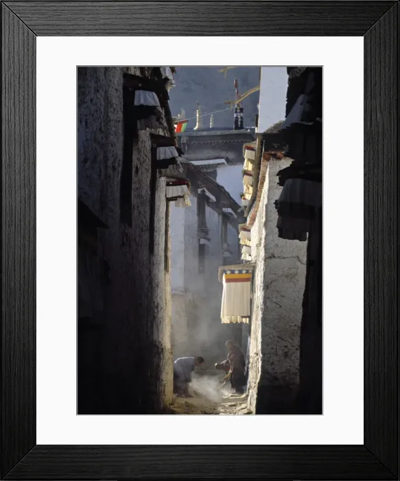 Framed Print : Tashilhunpo Monastery Framed Print : Tashilhunpo Monastery