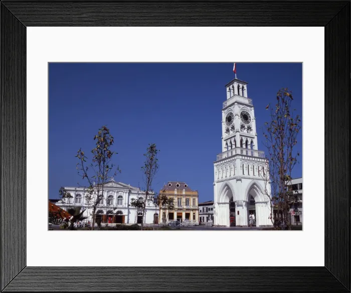 Framed Print : Torre Reloj