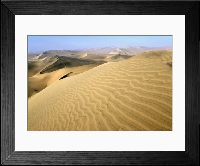 Framed Print : Sand dunes stretch into the distance Framed Print : Sand dunes stretch into the distance