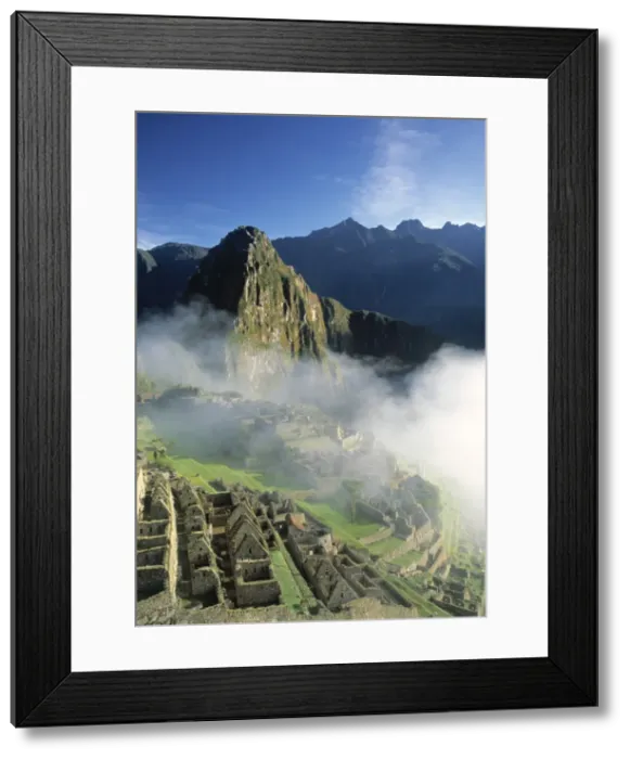 Framed Print : Machu Picchu, Peru Framed Print : Machu Picchu, Peru