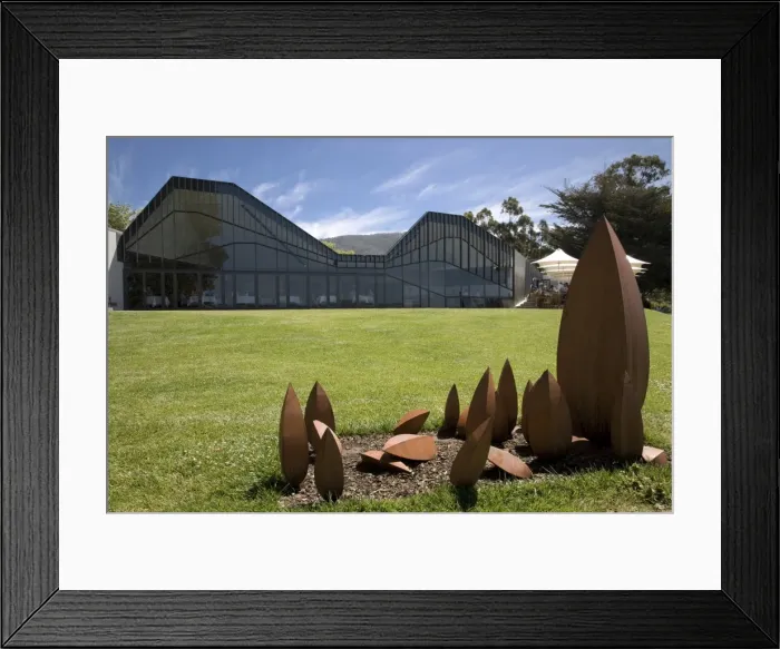 Framed Print : The award-winning Peppermint Bay restaurant Framed Print : The award-winning Peppermint Bay restaurant