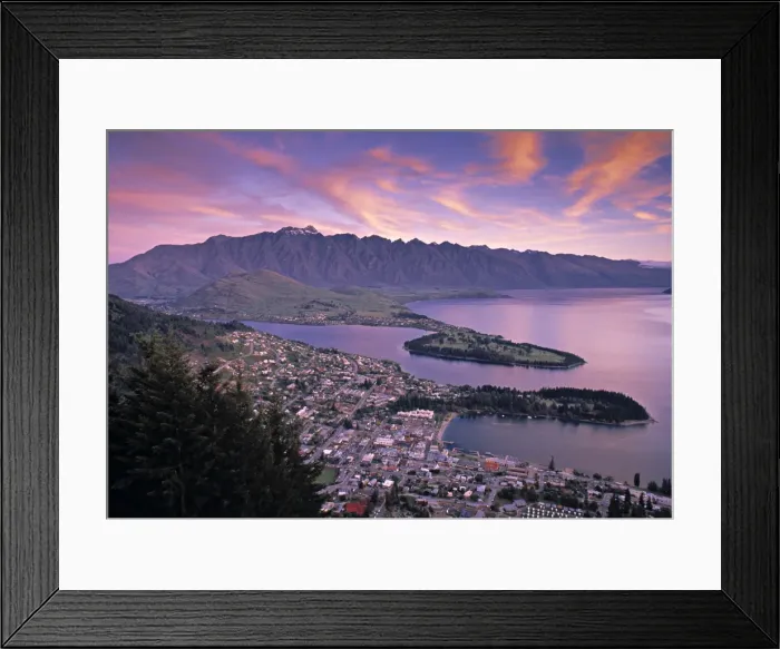 Framed Print : Queenstown Framed Print : Queenstown
