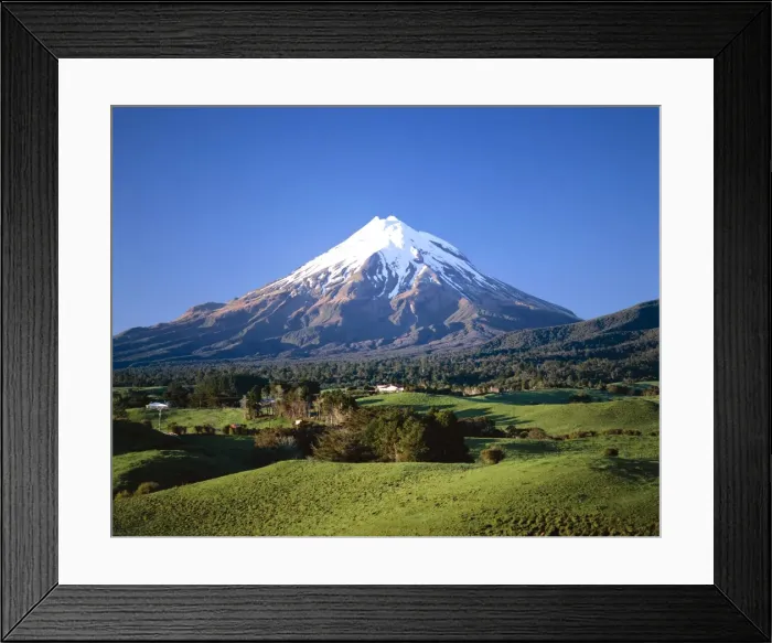 Framed Print : Mt. Egmont (Mt Framed Print : Mt. Egmont (Mt