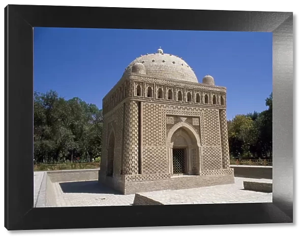 Mausoleum of Ismail Samanid (r