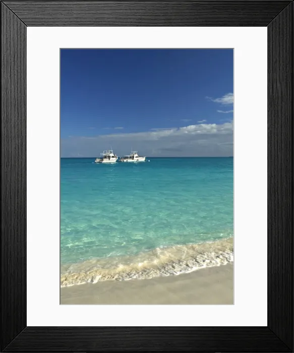 Framed Print : Beach, Grace Bay, Providenciales Island, Turks & Caicos, Caribbean Framed Print : Beach, Grace Bay, Providenciales Island, Turks & Caicos, Caribbean