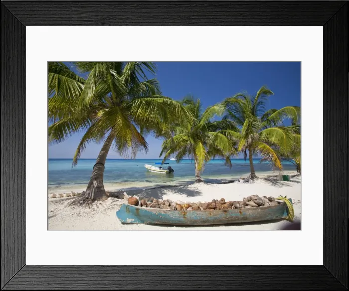 Framed Print : Belize, Laughing Bird Caye Framed Print : Belize, Laughing Bird Caye