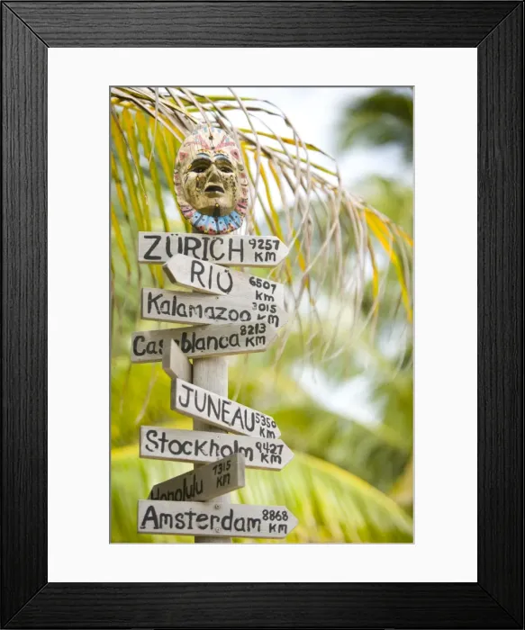 Framed Print : Caye Caulker, Belize Framed Print : Caye Caulker, Belize