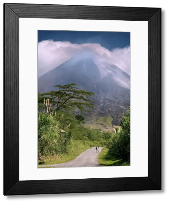 Framed Print : Arenal Volcano