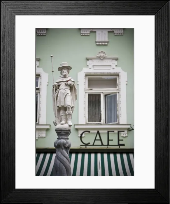 Framed Print : Fountain Detail & Cafe, Melk, Wachau, Lower Austria, Austria Framed Print : Fountain Detail & Cafe, Melk, Wachau, Lower Austria, Austria