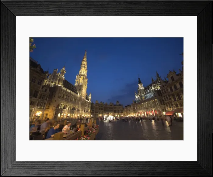 Framed Print : Hotel de Ville (Town Hall), Grand Place, Brussels, Belgium Framed Print : Hotel de Ville (Town Hall), Grand Place, Brussels, Belgium
