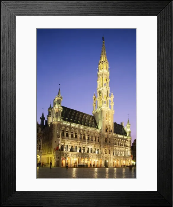 Framed Print : Grand Place  /  Town Hall  /  Night View