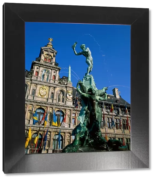 Brabo Fountain & Town Hall, Antwerp, Eastern Flanders, Belgium