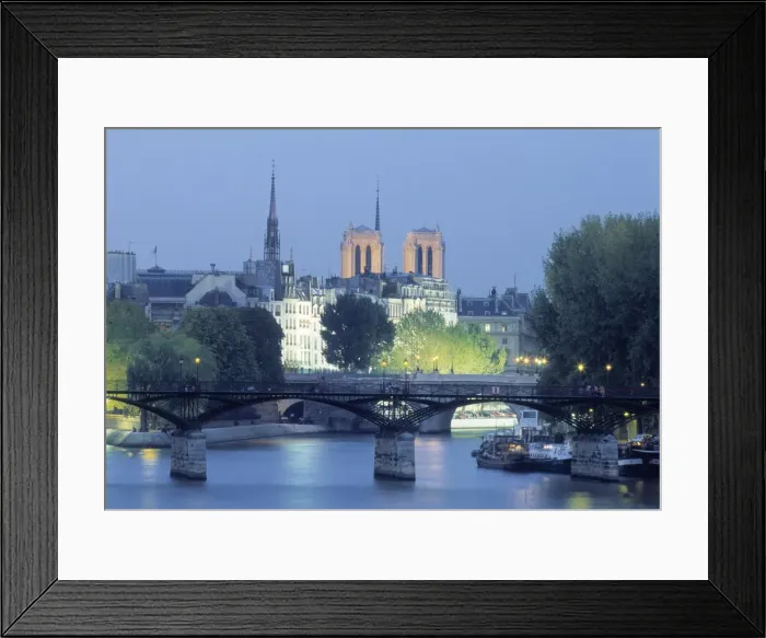 Framed Print : Notre Dame Framed Print : Notre Dame