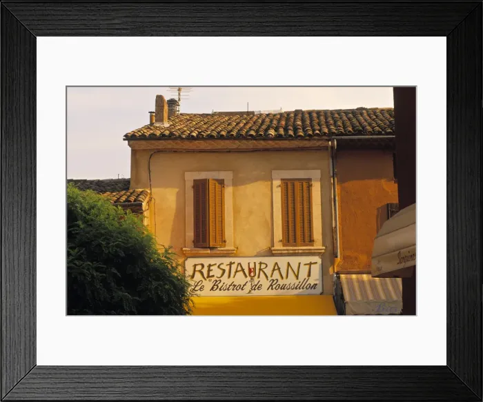 Framed Print : Bonnieux, Provence Framed Print : Bonnieux, Provence