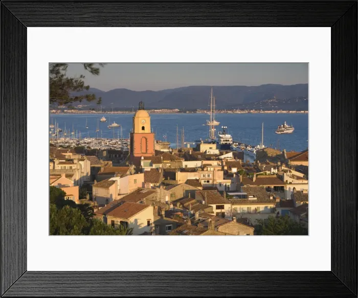 Framed Print : St. Tropez, Cote d Azur, France Framed Print : St. Tropez, Cote d Azur, France