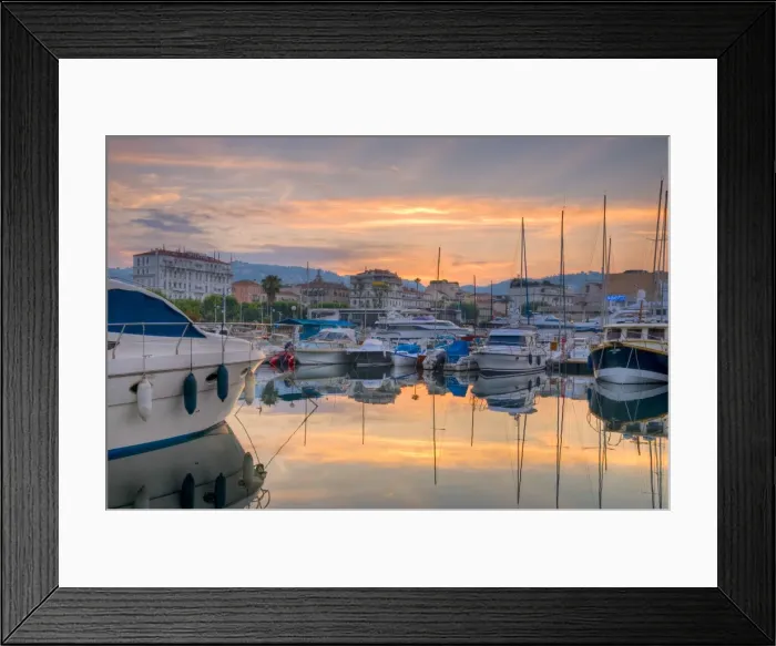 Framed Print : France, Provence-Alpes-Cote d Azur Framed Print : France, Provence-Alpes-Cote d Azur