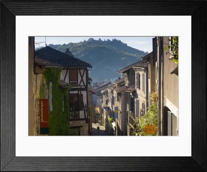 Framed Print : Cordes-sur-Ciel, Tarn, Midi-Pyrenees, France Framed Print : Cordes-sur-Ciel, Tarn, Midi-Pyrenees, France