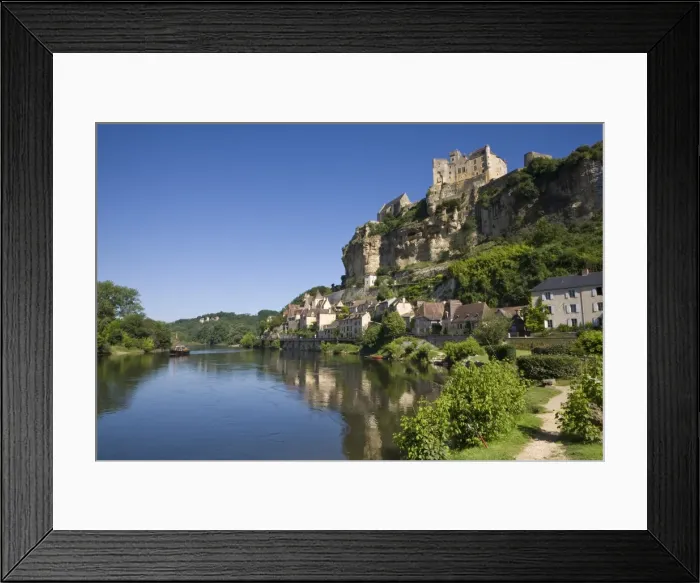 Framed Print : Chateau at Beynac-et-Cazenac & Dordogne River
