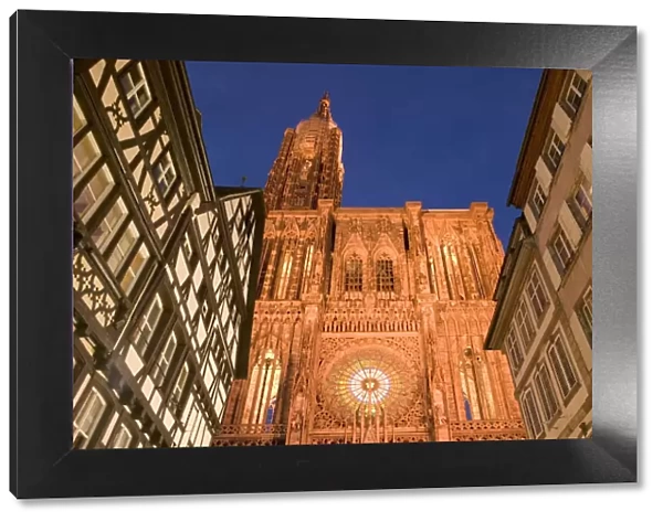 Cathedrale Notre Dame, Strasbourg, Alsace, France