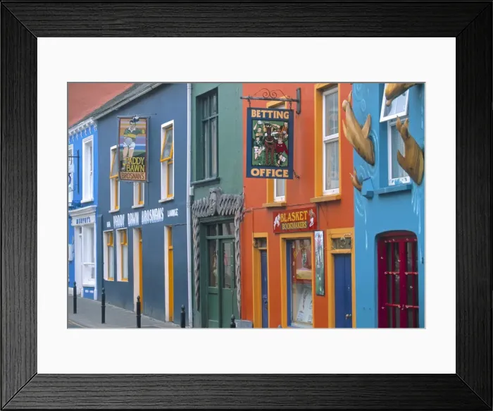 Framed Print : Shop Fronts, Dingle, Co Framed Print : Shop Fronts, Dingle, Co