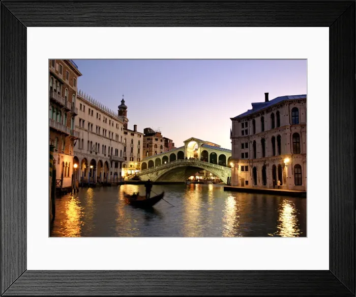 Framed Print : Rialto Bridge, Grand Canal, Venice, Italy Framed Print : Rialto Bridge, Grand Canal, Venice, Italy